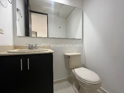 Apartamento de 1 alcoba en arriendo en Los Gonzalez, Medellín, 65 m² · foto 7 de 20