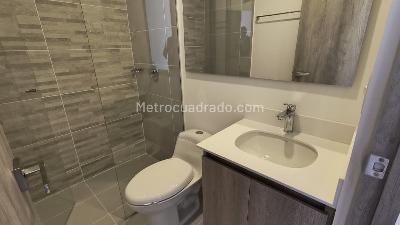 Apartamento de 2 alcobas en arriendo en Ciudad Del Rio, Medellín, 79 m² · foto 8 de 14