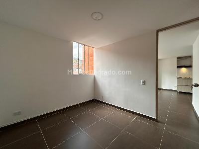 Apartamento de 1 alcoba en venta en Bello, Bello, 40 m² · foto 10 de 20