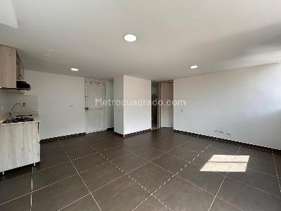 Apartamento de 1 alcoba en venta en Bello, Bello, 40 m² · foto 4 de 20