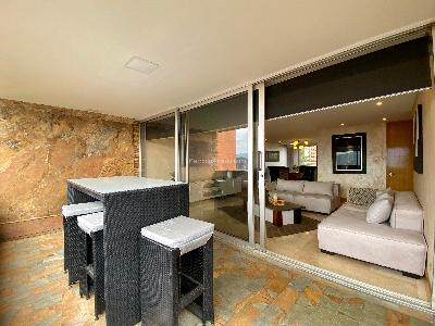 Apartamento de 3 alcobas en arriendo en Los Gonzalez, Medellín, 185 m² · foto 8 de 20