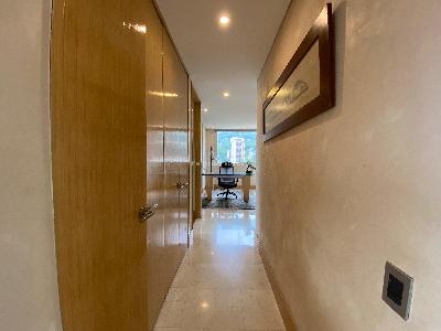 Apartamento de 3 alcobas en arriendo en Los Gonzalez, Medellín, 185 m² · foto 12 de 20