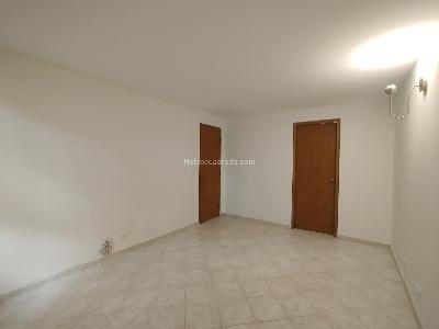 Apartamento de 2 alcobas en arriendo en Provenza, Medellín, 74 m² · foto 12 de 16