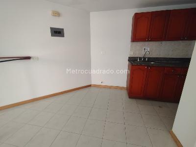 Apartamento de 1 alcoba en arriendo en Loma Del Indio, Medellín, 40 m² · foto 4 de 12