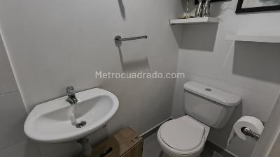 Apartamento de 3 alcobas en arriendo en San Diego, Medellín, 85 m² · foto 17 de 18