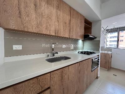 Apartamento de 3 alcobas en venta en Obrero, Bello, 74 m² · foto 12 de 20