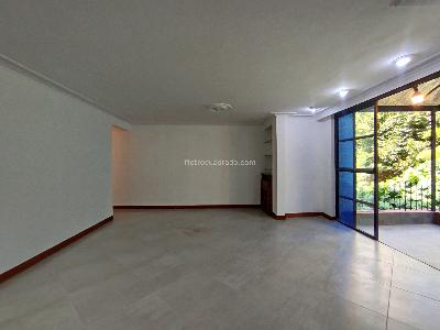 Apartamento de 3 alcobas en arriendo en Alejandria, Medellín, 106 m² · foto 3 de 20
