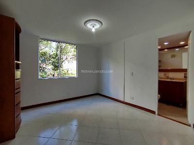Apartamento de 3 alcobas en arriendo en Alejandria, Medellín, 106 m² · foto 15 de 20