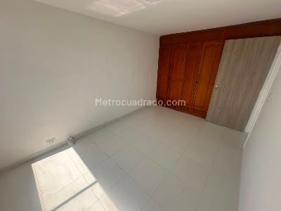 Apartamento en arriendo en El Portal, Envigado · foto 7 de 15