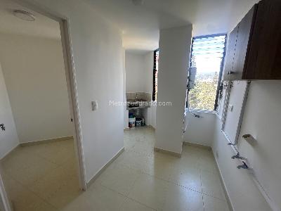 Apartamento en arriendo en El Portal, Envigado · foto 14 de 15