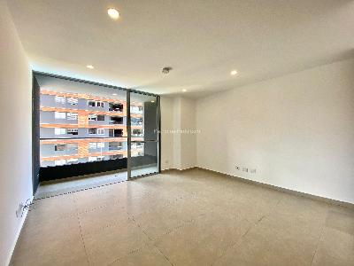 Apartamento de 2 alcobas en arriendo en Ciudad Del Rio, Medellín, 80 m² · foto 3 de 18