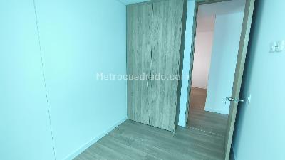 Apartamento en arriendo en San Antonio Norte, Bogotá · foto 9 de 16