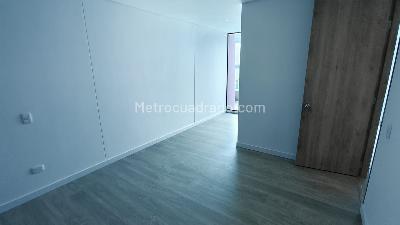 Apartamento en arriendo en San Antonio Norte, Bogotá · foto 11 de 16