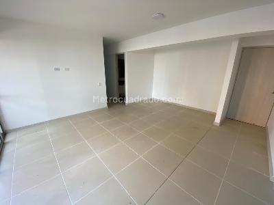 Apartamento de 3 alcobas en arriendo en Las Lomitas, Sabaneta, 85 m² · foto 6 de 18
