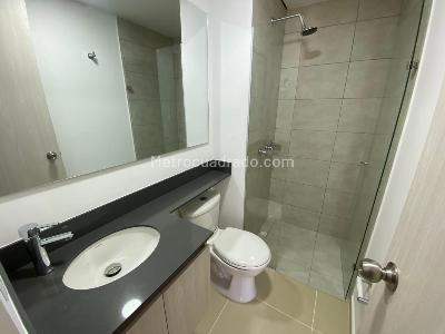 Apartamento de 3 alcobas en arriendo en Las Lomitas, Sabaneta, 85 m² · foto 7 de 18