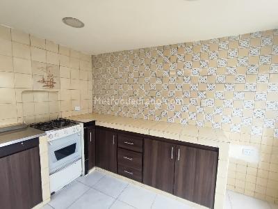 Apartamento en arriendo en Castilla, Bogotá · foto 9 de 20