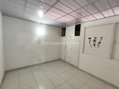 Apartamento en arriendo en Castilla, Bogotá · foto 13 de 20
