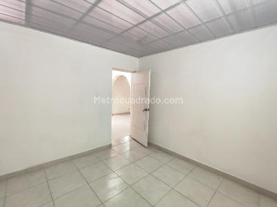 Apartamento en arriendo en Castilla, Bogotá · foto 15 de 20