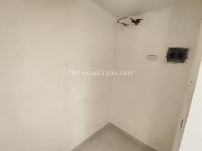Apartamento en arriendo en Castilla, Bogotá · foto 18 de 20