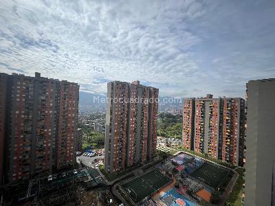 Apartamento de 3 alcobas en venta en Itagui, Itagüí, 55 m² · foto 5 de 20