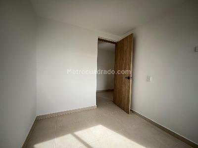 Apartamento de 3 alcobas en venta en Itagui, Itagüí, 55 m² · foto 11 de 20