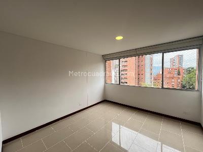 Apartamento de 2 alcobas en arriendo en Castropol, Medellín, 98 m² · foto 8 de 20