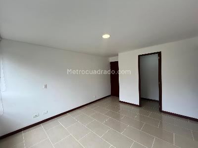 Apartamento de 2 alcobas en arriendo en Castropol, Medellín, 98 m² · foto 14 de 20
