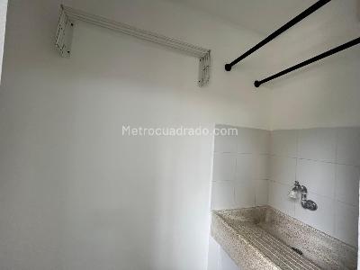 Apartamento de 2 alcobas en arriendo en Castropol, Medellín, 98 m² · foto 19 de 20