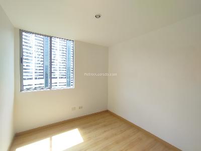 Apartamento de 3 alcobas en arriendo en Loma Del Indio, Medellín, 74 m² · foto 13 de 20