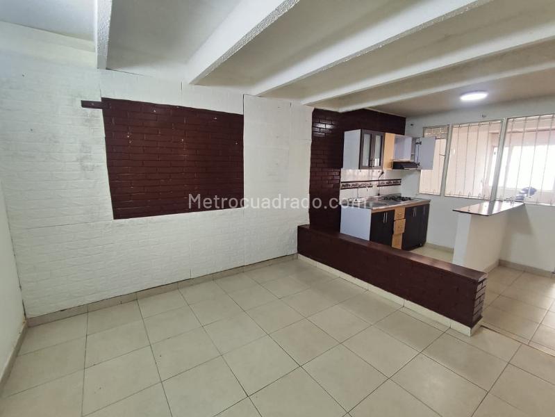 Casa en Arriendo, Castilla, Bogotá D.C.