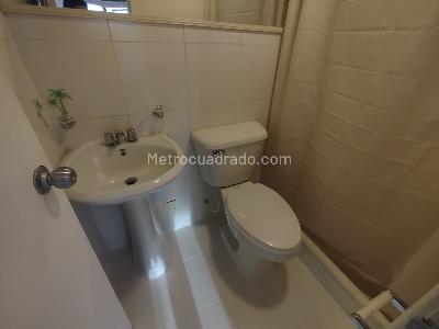 Apartamento de 1 alcoba en arriendo en Pardo Rubio, Bogotá, 28 m² · foto 11 de 12