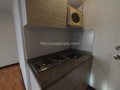 Apartamento de 1 alcoba en arriendo en Pardo Rubio, Bogotá, 28 m² · foto 8 de 12