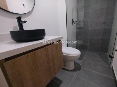 Apartamento de 3 alcobas en arriendo en Loma Del Indio, Medellín, 77 m² · foto 14 de 19