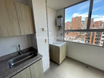 Apartamento de 1 alcoba en arriendo en El Nogal- Los Almendros, Medellín, 10 m² · foto 14 de 17