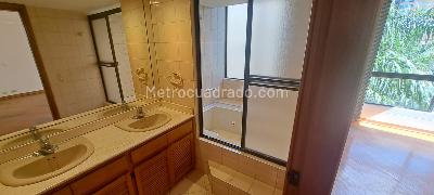 Apartamento de 4 alcobas en venta en La Tomatera, Medellín, 260 m² · foto 7 de 20