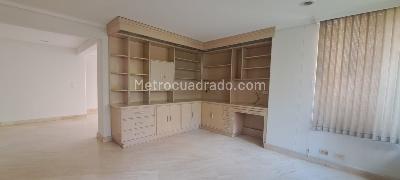 Apartamento de 4 alcobas en venta en La Tomatera, Medellín, 260 m² · foto 8 de 20