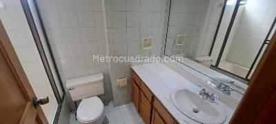 Apartamento de 4 alcobas en venta en La Tomatera, Medellín, 260 m² · foto 18 de 20
