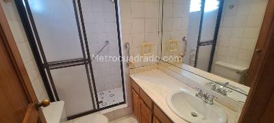 Apartamento de 4 alcobas en venta en La Tomatera, Medellín, 260 m² · foto 19 de 20