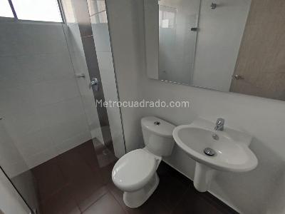 Apartamento de 3 alcobas en arriendo en Prados De Sabaneta, Sabaneta, 78 m² · foto 7 de 20