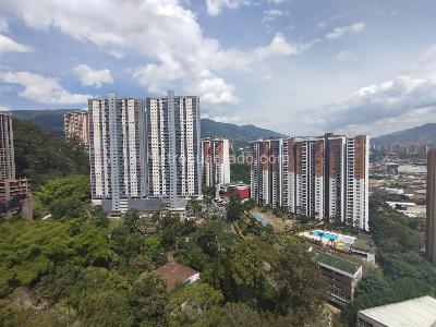 Apartamento de 3 alcobas en arriendo en Prados De Sabaneta, Sabaneta, 78 m² · foto 17 de 20