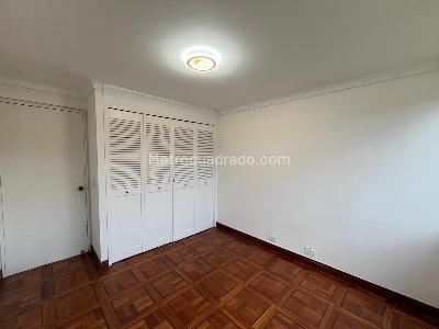 Apartamento de 3 alcobas en venta en Los Parra, Medellín, 150 m² · foto 12 de 20