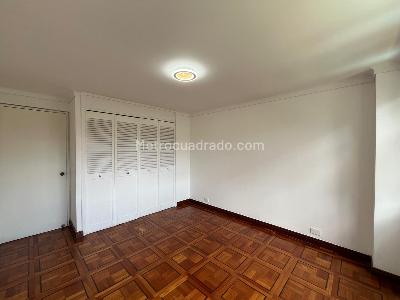 Apartamento de 3 alcobas en venta en Los Parra, Medellín, 150 m² · foto 15 de 20
