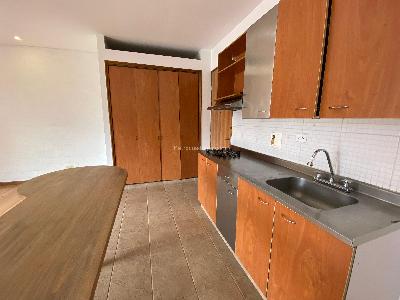Apartamento en arriendo en Santa Maria De Los Angeles, Medellín · foto 6 de 12