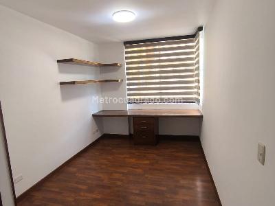Apartamento de 3 alcobas en arriendo en Salitre Central, Bogotá, 94 m² · foto 7 de 15