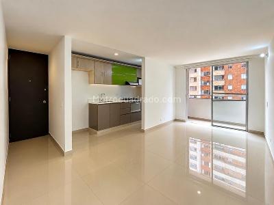 Apartment for rent in Ciudad Del Rio, Medellín