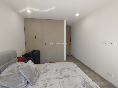Apartamento de 2 alcobas en arriendo en Las Palmas M, Medellín, 103 m² · foto 8 de 16
