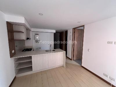 Apartamento de 1 alcoba en arriendo en Conquistadores, Medellín, 40 m² · foto 3 de 10