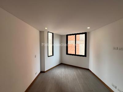 Apartamento de 1 alcoba en arriendo en Conquistadores, Medellín, 40 m² · foto 7 de 10