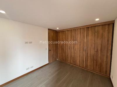 Apartamento de 1 alcoba en arriendo en Conquistadores, Medellín, 40 m² · foto 9 de 10
