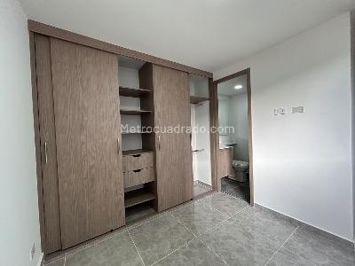 Apartamento de 3 alcobas en venta en Bello, Bello, 54 m² · foto 15 de 20